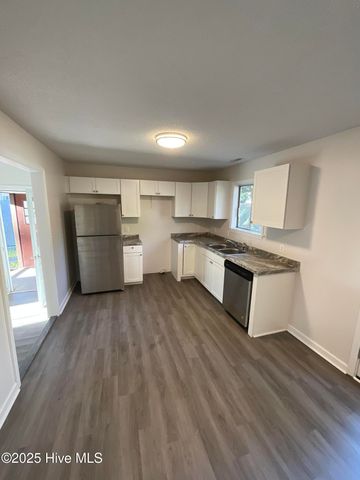505 Ramsey Court, Jacksonville, NC 28540