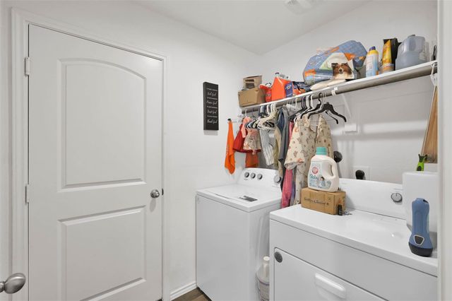 16592 Lonely Pines Drive, Conroe, TX 77302