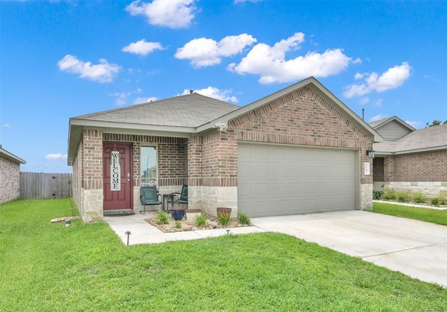 16592 Lonely Pines Drive, Conroe, TX 77302