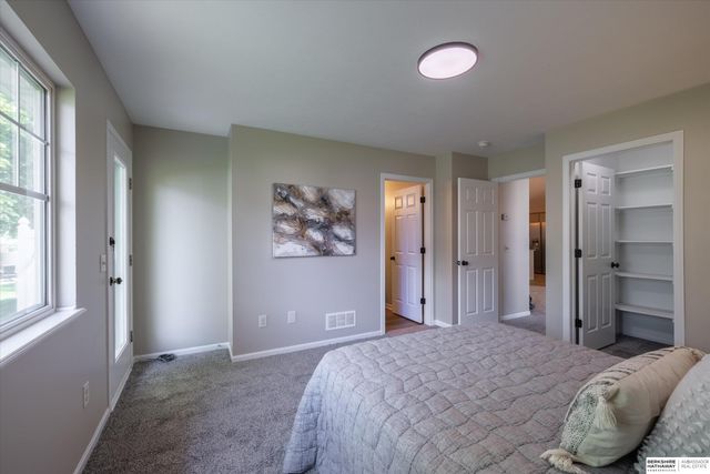 1847 N 175th Court, Omaha, NE 68118