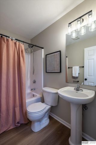 1847 N 175th Court, Omaha, NE 68118