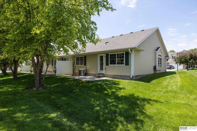 1847 N 175th Court, Omaha, NE 68118