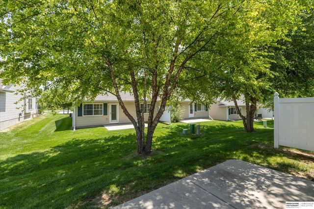 1847 N 175th Court, Omaha, NE 68118