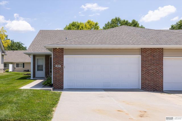 1847 N 175th Court, Omaha, NE 68118