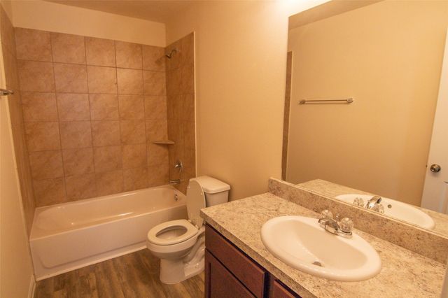 3924 Bonita Springs Drive, Fort Worth, TX 76123