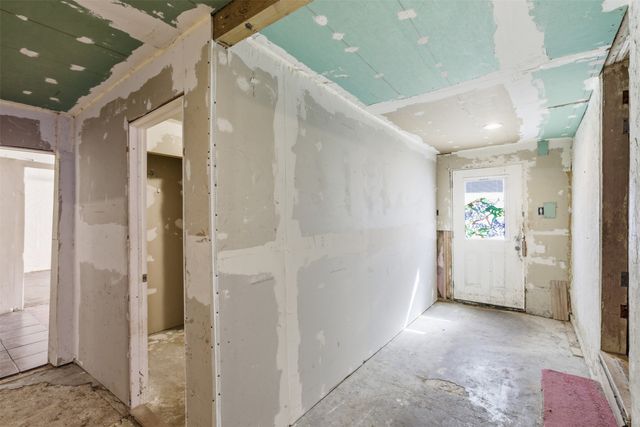 1703 Navaro Street, Dallas, TX 75208