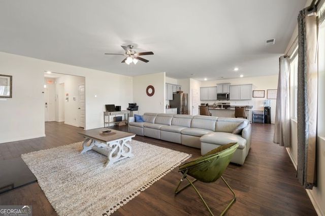 647 Graham Campbell Lane, Statham, GA 30666