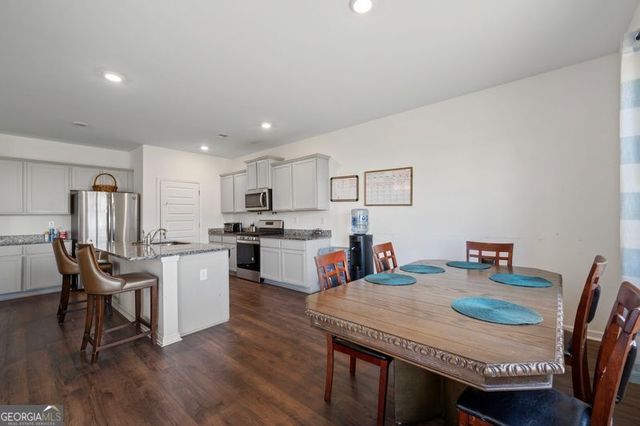 647 Graham Campbell Lane, Statham, GA 30666
