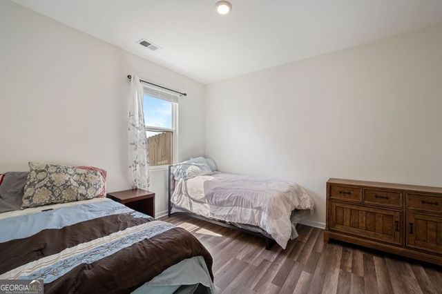 647 Graham Campbell Lane, Statham, GA 30666