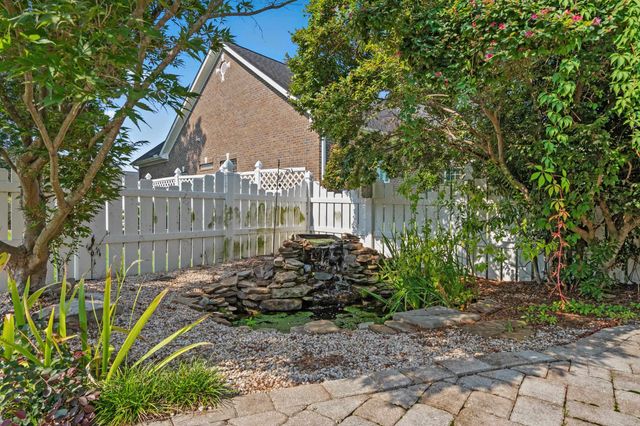 2452 Covington Dr., Myrtle Beach, SC 29579