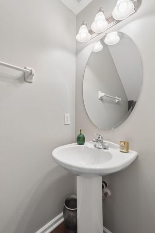 320 Dysar Run Drive, 23, Blacklick, OH 43004