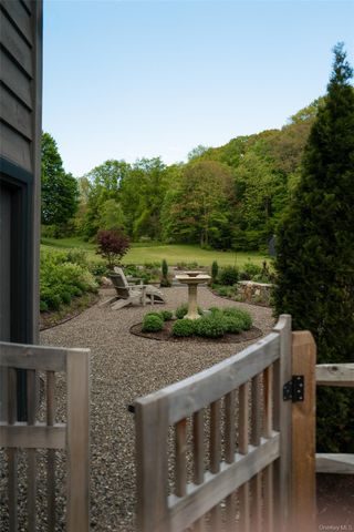 155 Wey Road, Rhinebeck, NY 12572