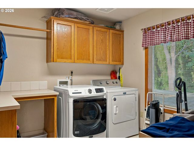 17102 Ne 37TH Cir, Vancouver, WA 98682