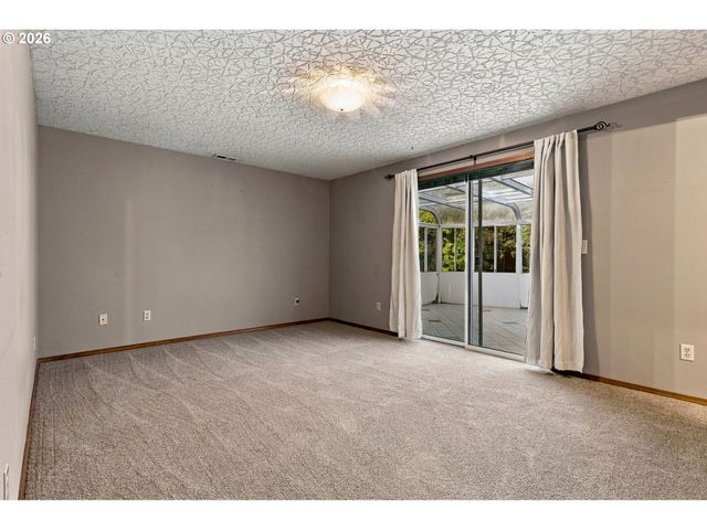 17102 Ne 37TH Cir, Vancouver, WA 98682