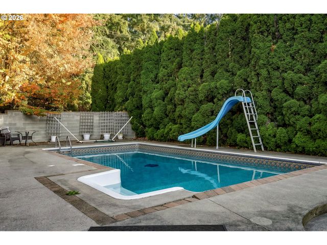 17102 Ne 37TH Cir, Vancouver, WA 98682