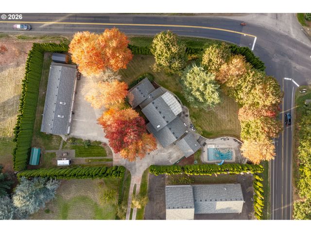 17102 Ne 37TH Cir, Vancouver, WA 98682