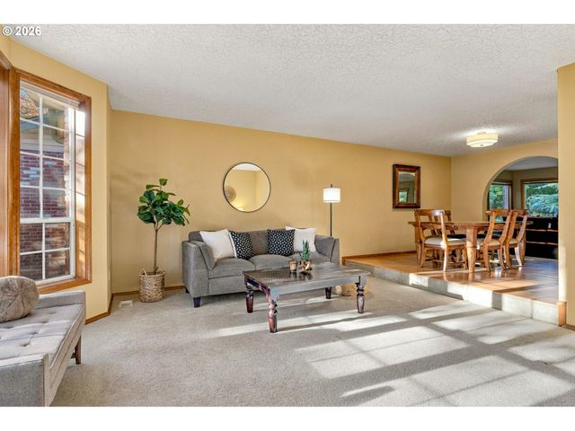 17102 Ne 37TH Cir, Vancouver, WA 98682