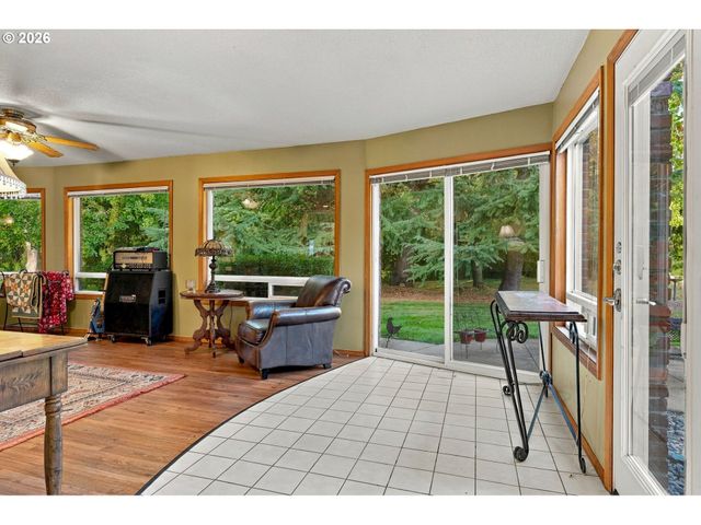 17102 Ne 37TH Cir, Vancouver, WA 98682
