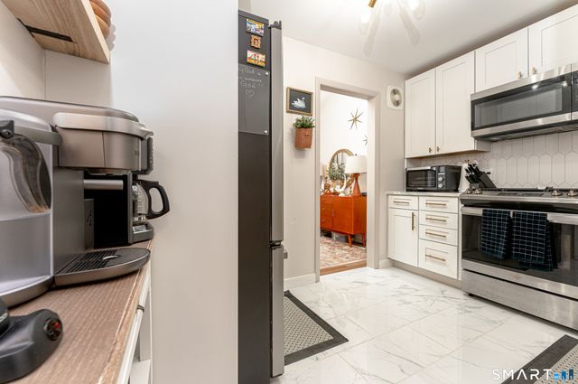 121 Florence Road 2C, Branford, CT 06405