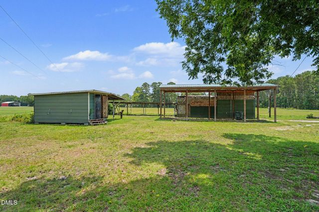 921 Fred Hall Road, Stedman, NC 28391