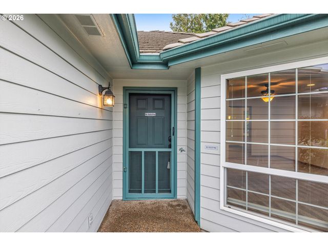 387 Ne 15TH Ct, Hillsboro, OR 97124