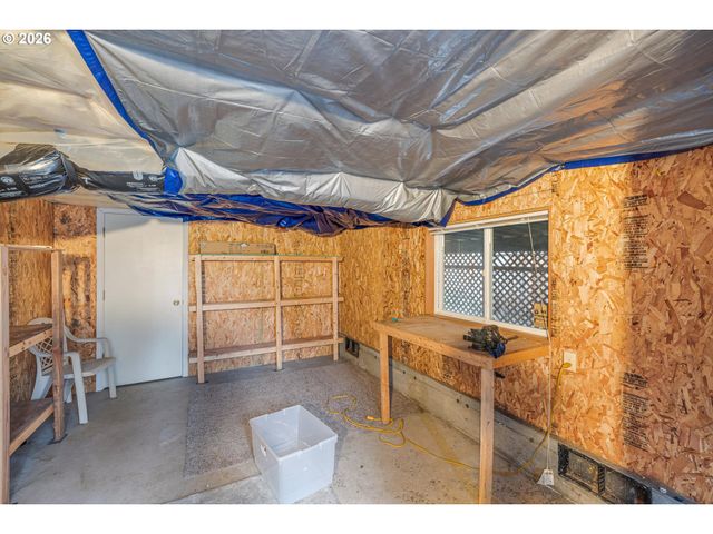 387 Ne 15TH Ct, Hillsboro, OR 97124