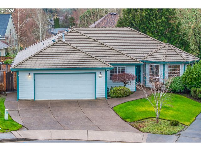 387 Ne 15TH Ct, Hillsboro, OR 97124