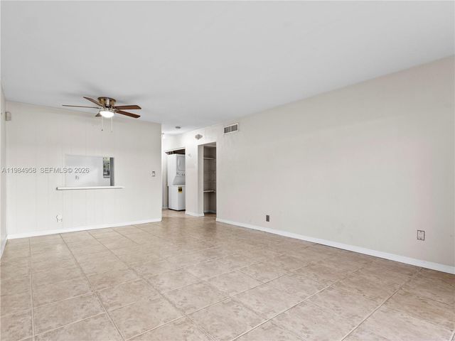 6711 N Kendall Dr 505, Pinecrest, FL 33156