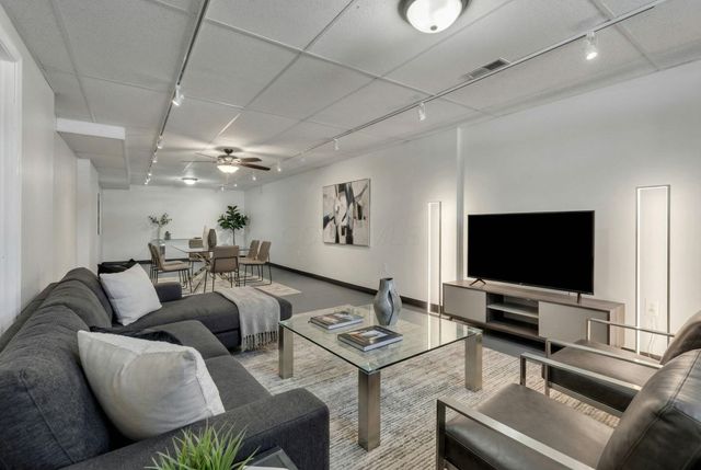 7236 Licking Springs Road NE, Newark, OH 43055