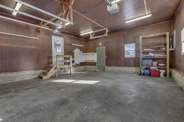 7236 Licking Springs Road NE, Newark, OH 43055