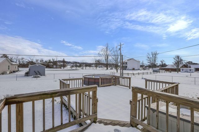 7236 Licking Springs Road NE, Newark, OH 43055