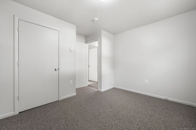 18 Tacoma Court, Groton, CT 06340