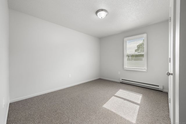 18 Tacoma Court, Groton, CT 06340