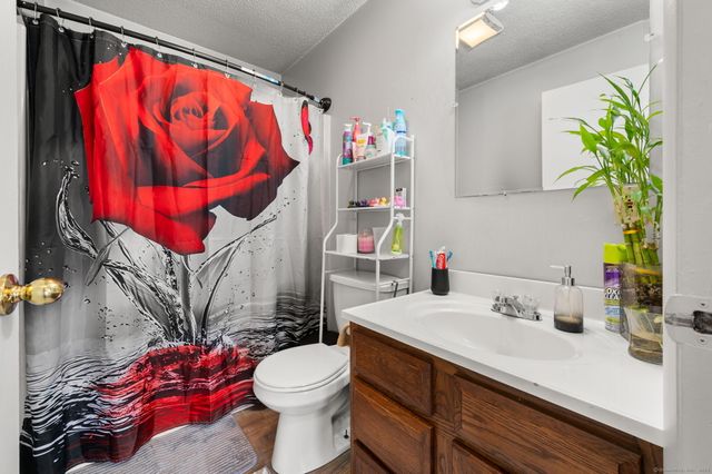 18 Tacoma Court, Groton, CT 06340