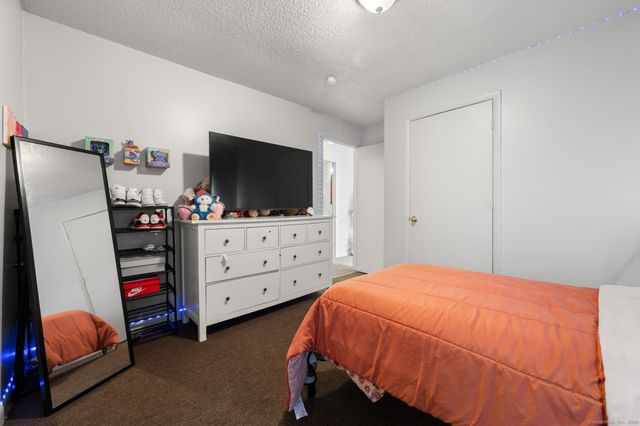 18 Tacoma Court, Groton, CT 06340