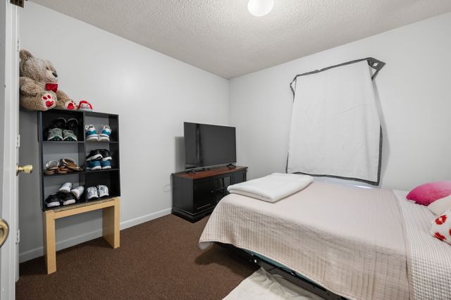 18 Tacoma Court, Groton, CT 06340