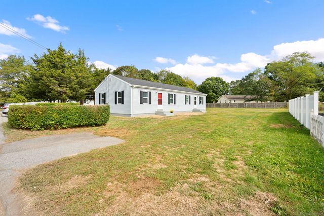 18 Tacoma Court, Groton, CT 06340