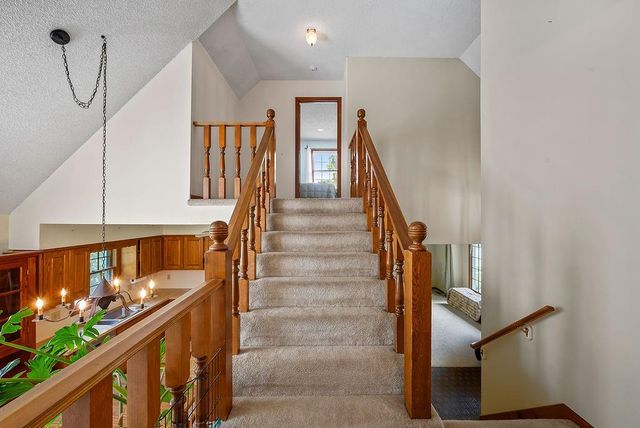 9213 W 117th Terrace, Overland Park, KS 66210