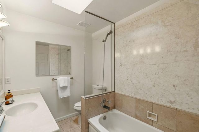 15 Del Rey Circle, Salinas, CA 93901