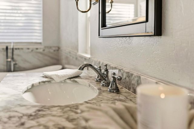 15 Del Rey Circle, Salinas, CA 93901