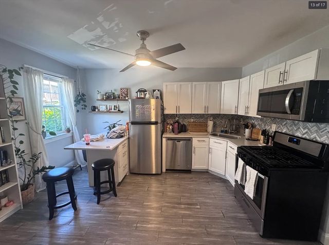 124 West 9th St 1, Boston, MA 02127