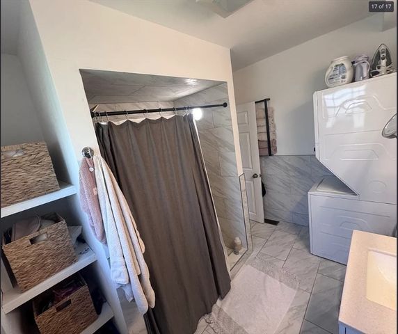 124 West 9th St 1, Boston, MA 02127