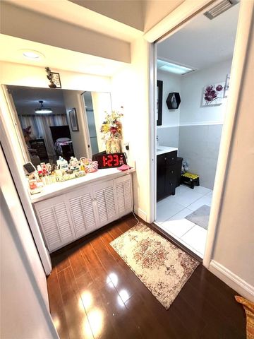 2850 Forest Hills Boulevard 214, Coral Springs, FL 33065