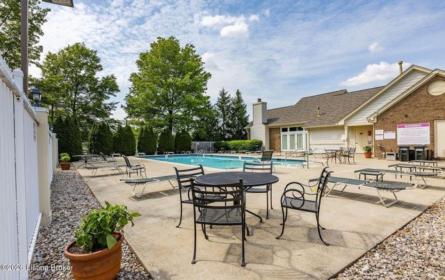 8413 Ambrosse Ln 310, Louisville, KY 40299