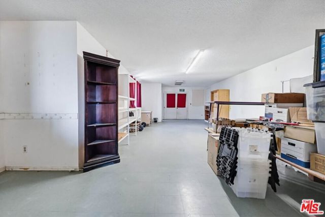 1817 W Burbank Boulevard, Burbank, CA 91506