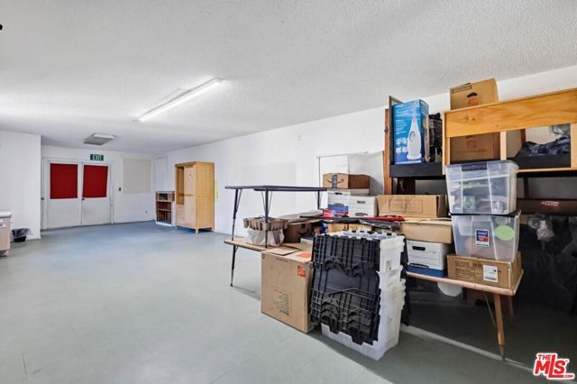 1817 W Burbank Boulevard, Burbank, CA 91506