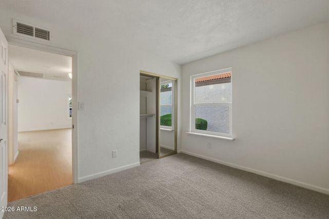 6833 S JENTILLY Lane, Tempe, AZ 85283