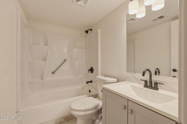 6833 S JENTILLY Lane, Tempe, AZ 85283