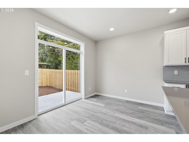 3155 Ne 117th Ave, Portland, OR 97220