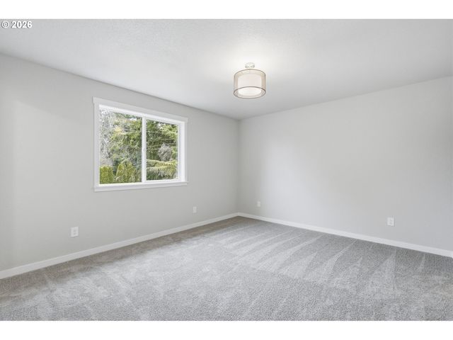3155 Ne 117th Ave, Portland, OR 97220